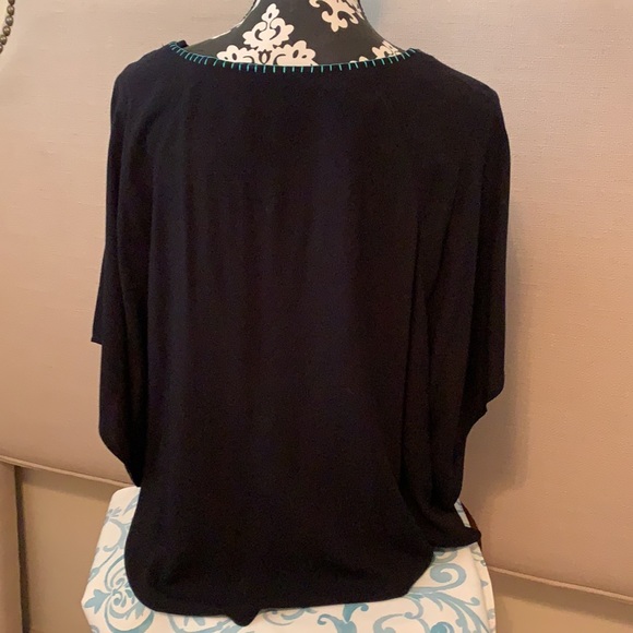 Cruel brand top - M/L - Picture 3 of 7